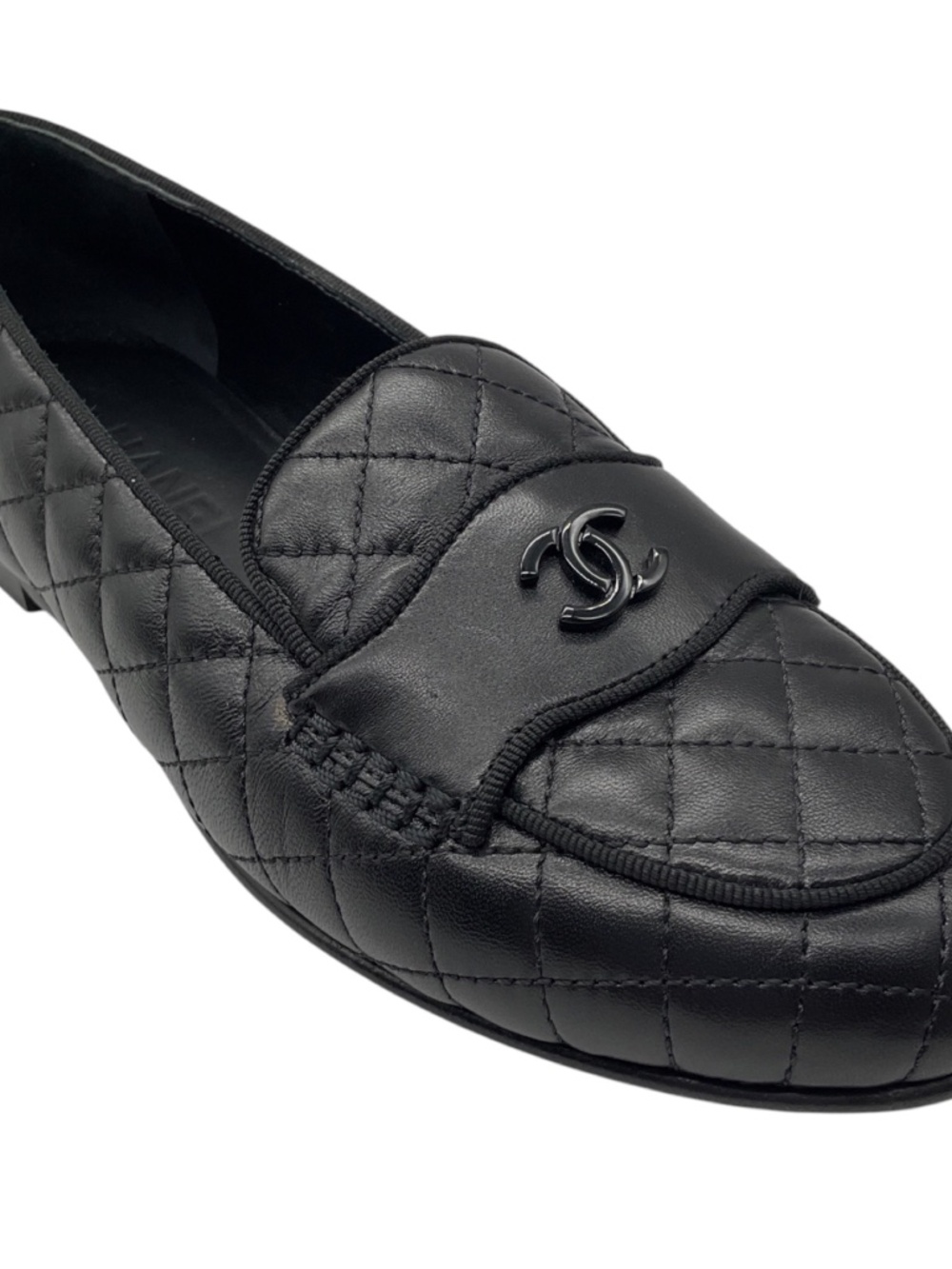 CHANEL BLACK 2018 CC LOGO QUILTED MATELASSE LAMBSKIN LEATHER LOAFERS / FLATS